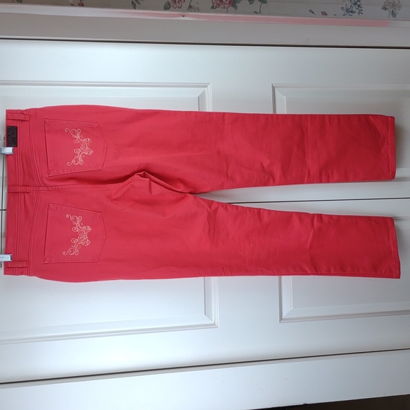 Lee Women's Classic Fit At The Waist Coral Tango High Rise Straight Leg Jeans - Picture 4 of 8